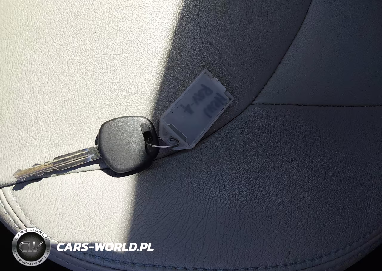 2011 Toyota Rav4 Sport VIN:JTMRF4DV3B5038301 - 11