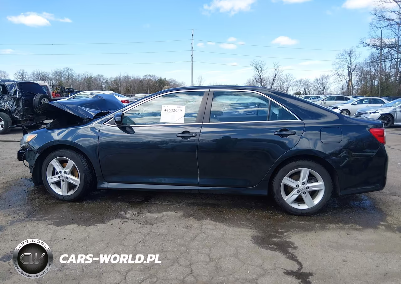 2013 Toyota Camry Se VIN:4T1BF1FK6DU663346 - 15