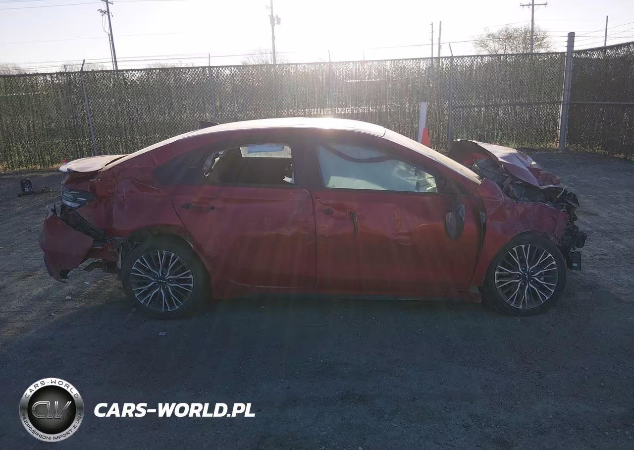 2024 Kia Forte Gt-Line VIN:3KPF54AD6RE777081 - 14