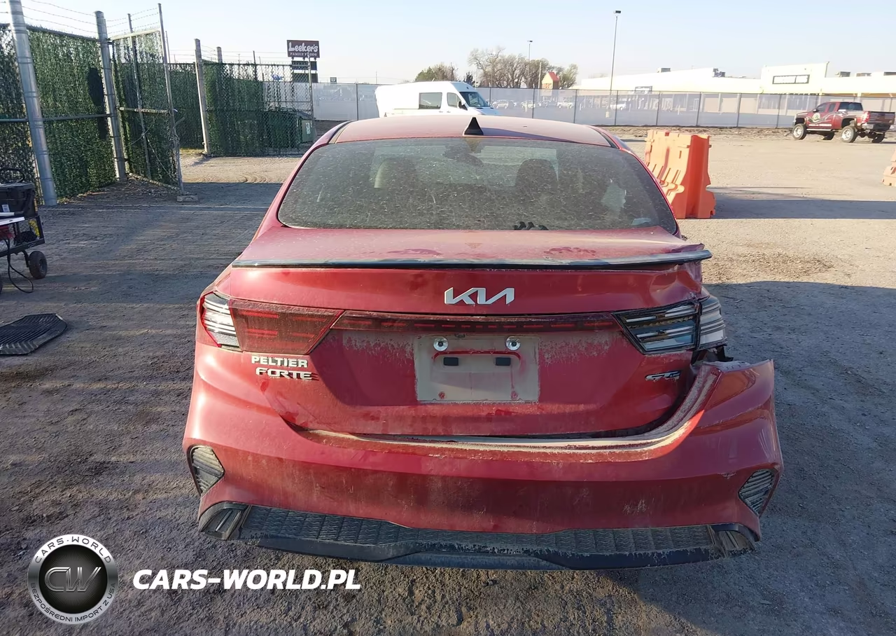 2024 Kia Forte Gt-Line VIN:3KPF54AD6RE777081 - 17