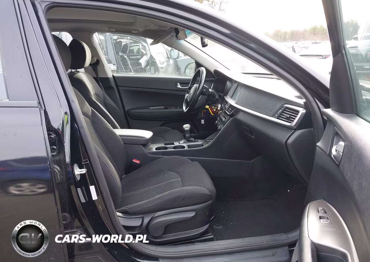 2019 Kia Optima Lx VIN:5XXGT4L39KG300494 - 5