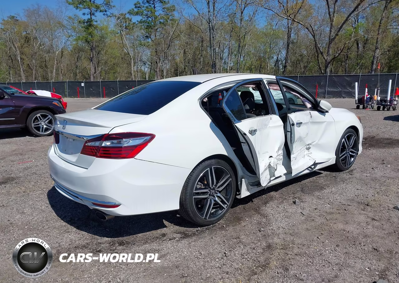 2016 Honda Accord Sport VIN:1HGCR2F51GA195534 - 4