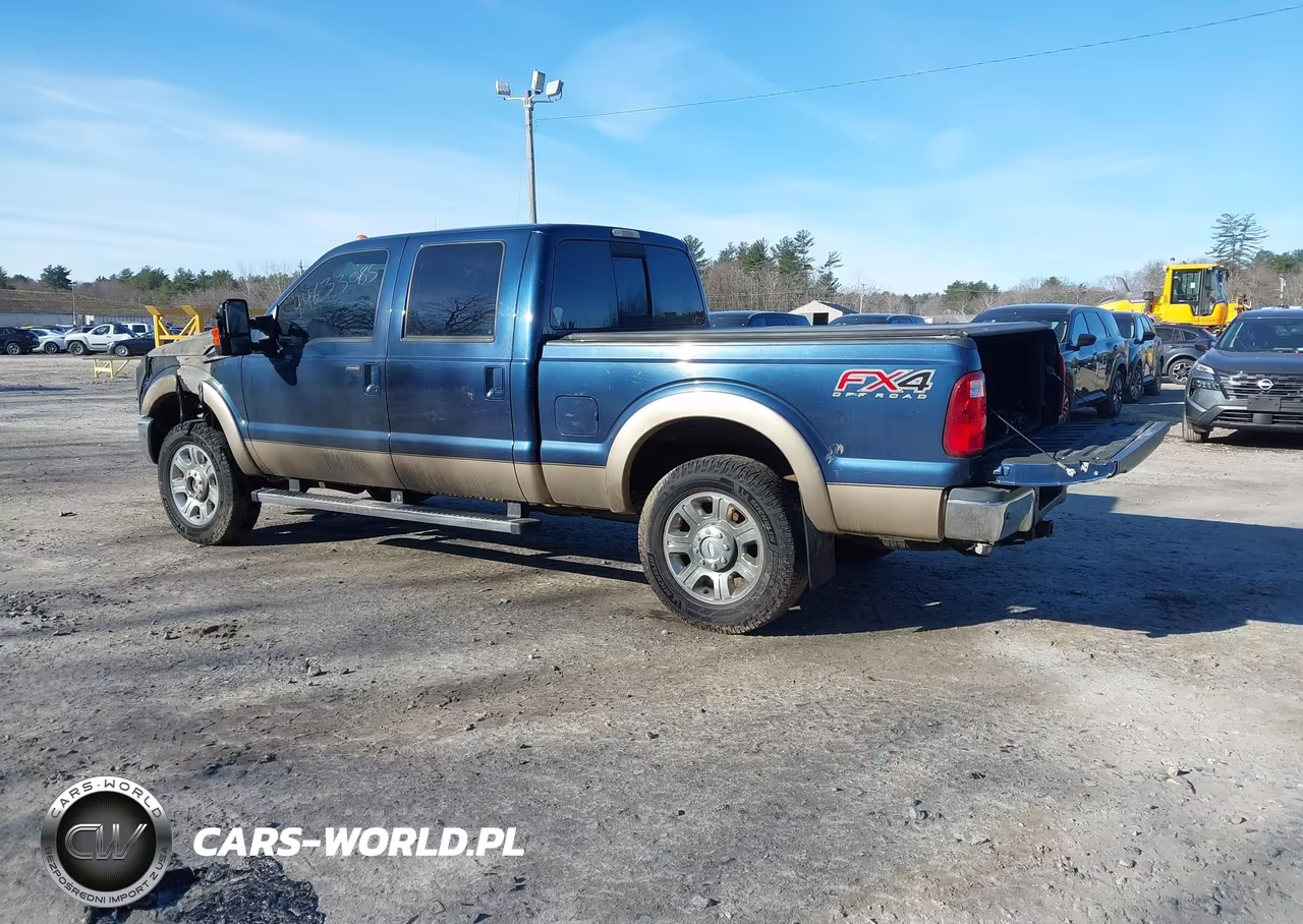 2013 Ford F-250 Lariat VIN:1FT7W2B68DEA45948 - 3