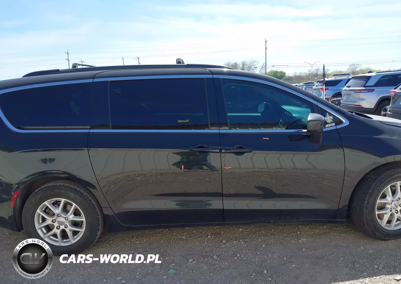 2021 Chrysler Voyager Lxi VIN:2C4RC1DG8MR504559 - 14