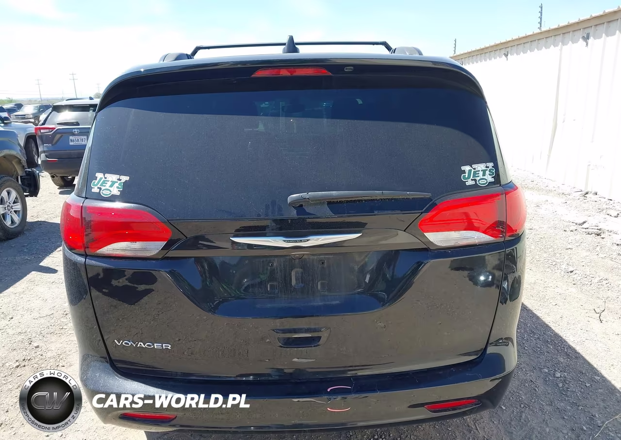 2021 Chrysler Voyager Lxi VIN:2C4RC1DG8MR504559 - 17