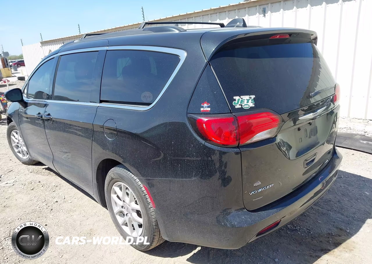 2021 Chrysler Voyager Lxi VIN:2C4RC1DG8MR504559 - 3