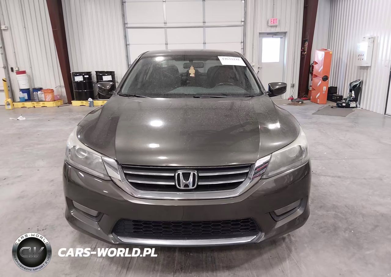 2015 Honda Accord Sport VIN:1HGCR2F52FA091617 - 12