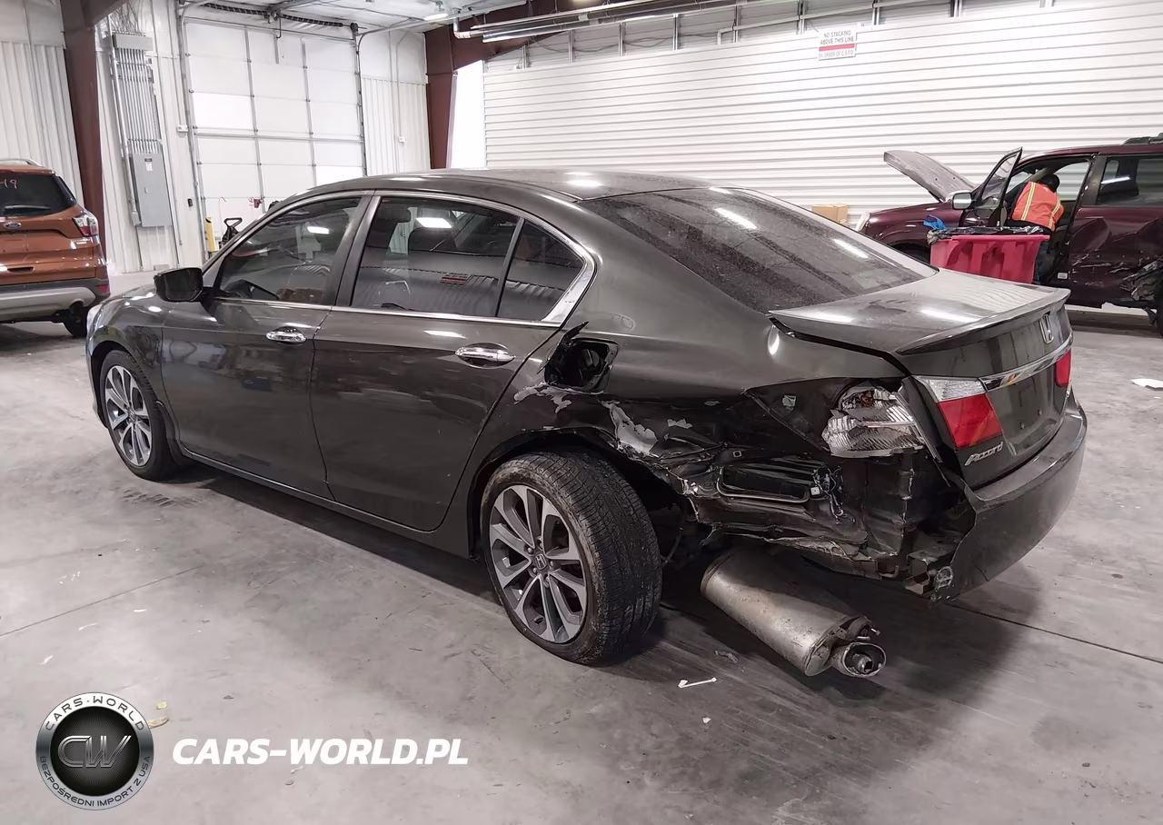 2015 Honda Accord Sport VIN:1HGCR2F52FA091617 - 3