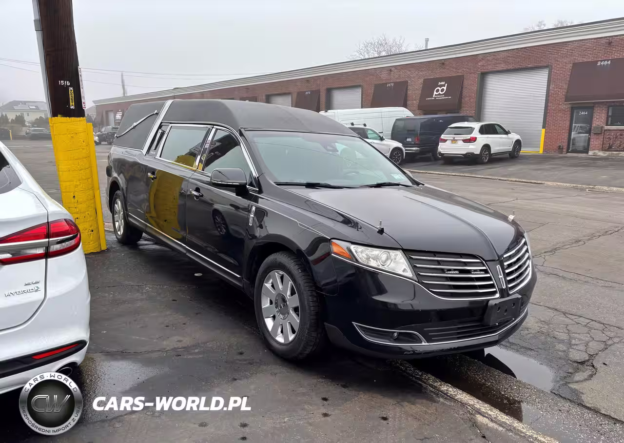 2018 Lincoln Mkt Limo-Hearse