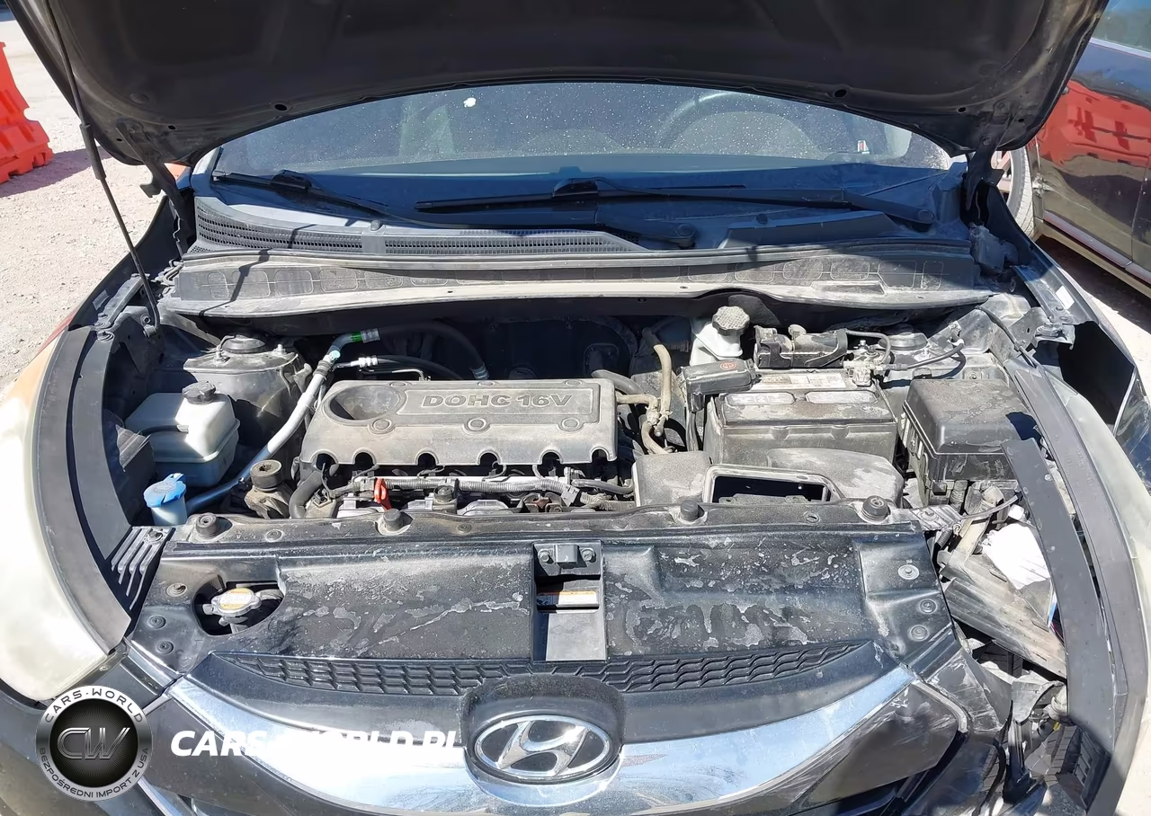 2012 Hyundai Tucson Limited VIN:KM8JU3AC5CU528015 - 10