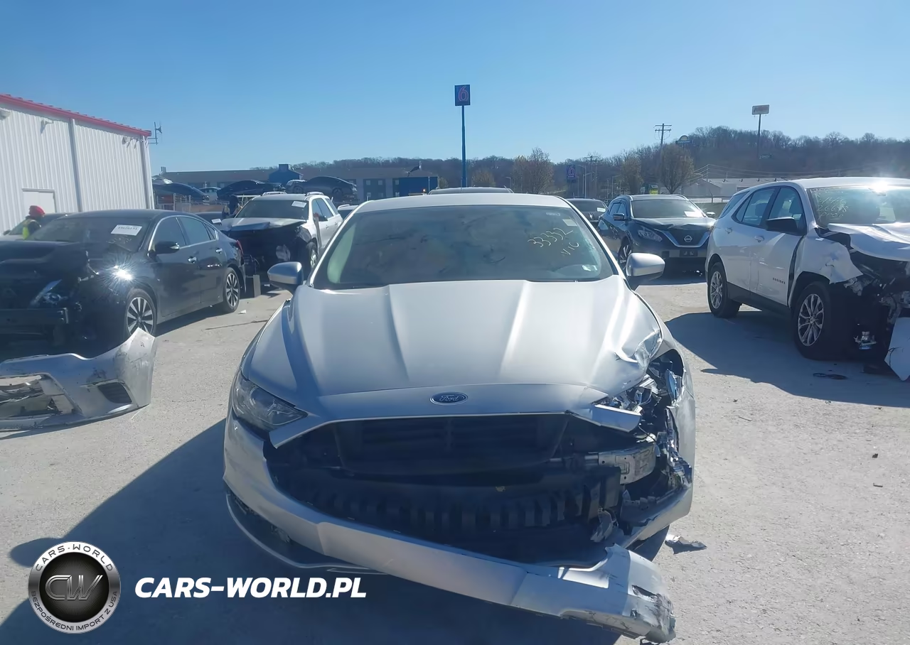 2018 Ford Fusion Se VIN:3FA6P0HD3JR135493 - 13