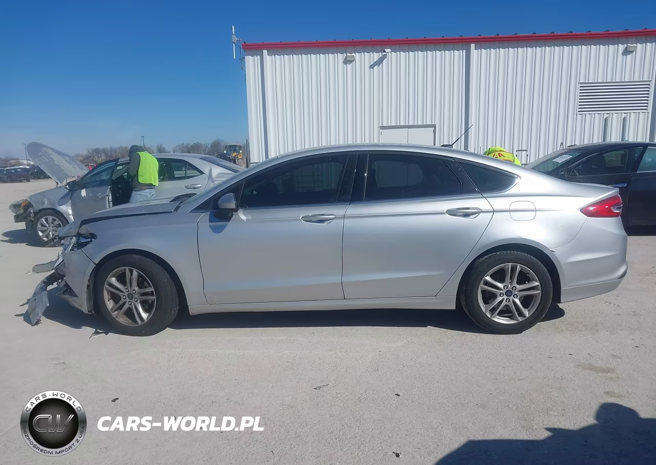 2018 Ford Fusion Se VIN:3FA6P0HD3JR135493 - 15