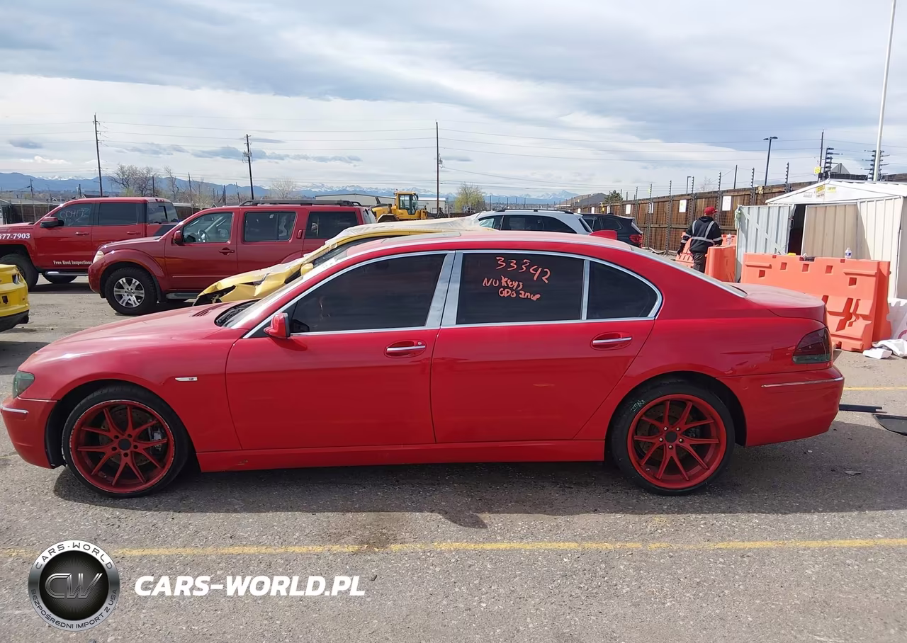 2006 BMW 750Li VIN:WBAHN83586DT63820 - 14