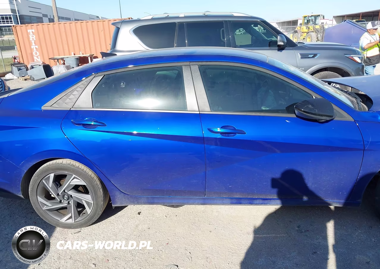 2025 Hyundai Elantra Sel Sport VIN:KMHLM4DG6SU901171 - 14