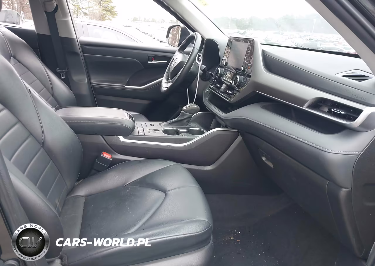 2022 Toyota Highlander Xle VIN:5TDGZRBH5NS224641 - 5