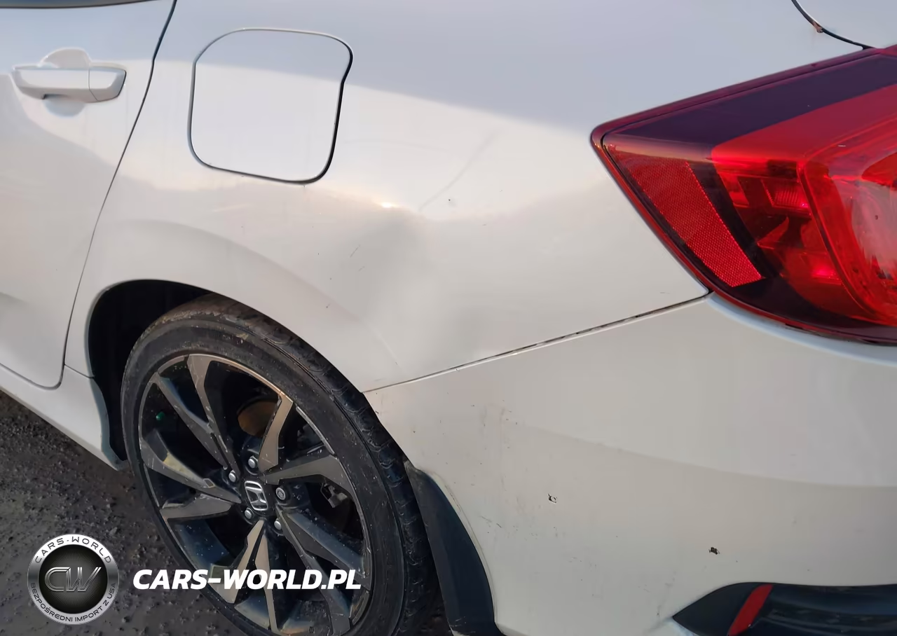 2020 Honda Civic Sport VIN:2HGFC2F81LH540274 - 6