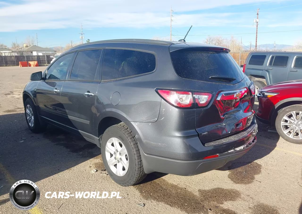 2014 Chevrolet Traverse Ls VIN:1GNKVFED5EJ255566 - 3