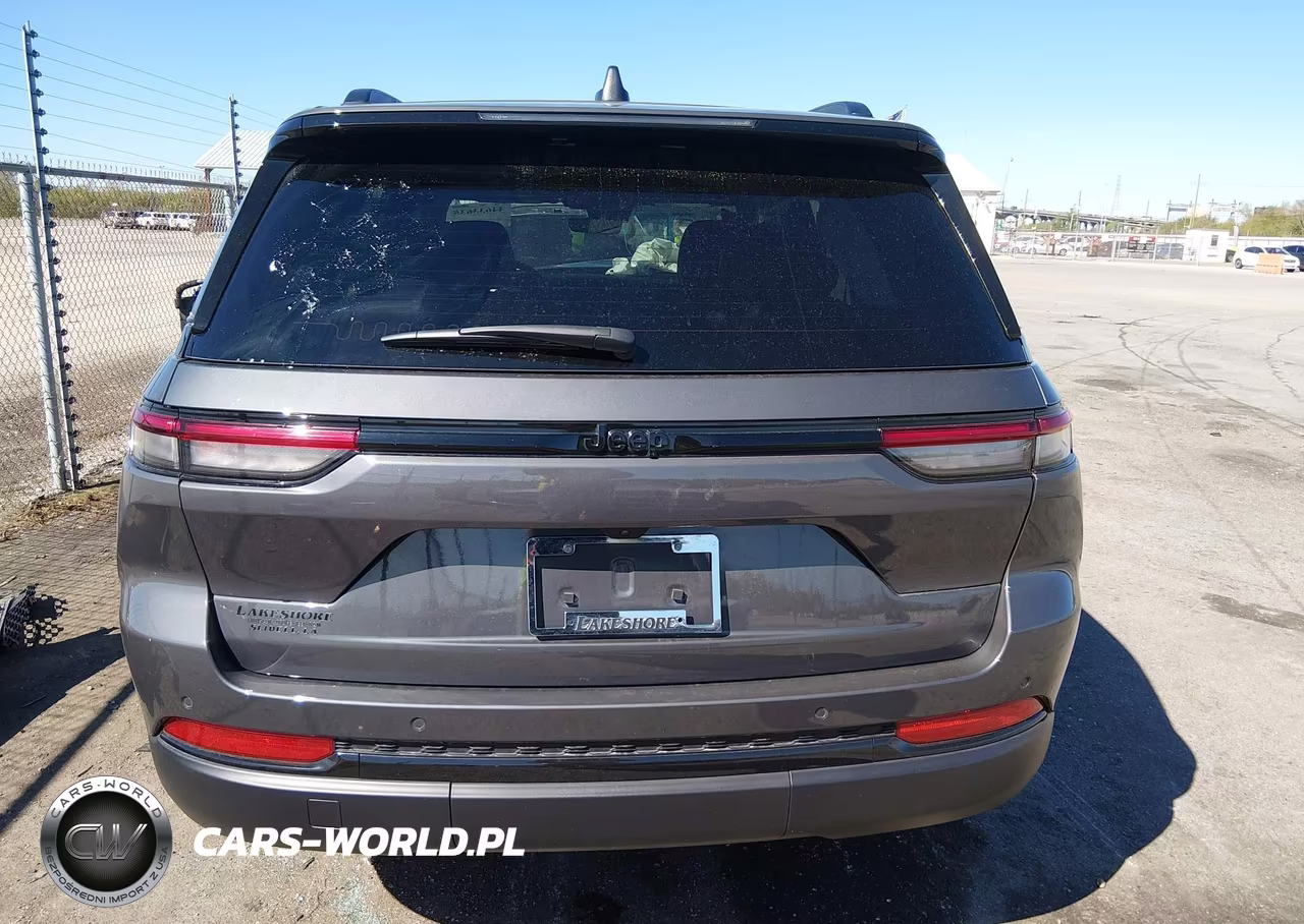2025 Jeep Grand Cherokee Altitude X 4X2 VIN:1C4RJGAG0SC294185 - 17