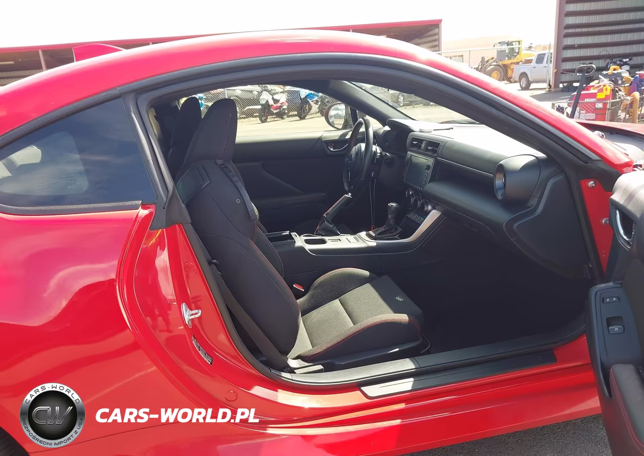 2022 Subaru Brz Premium VIN:JF1ZDBC18N8703002 - 5