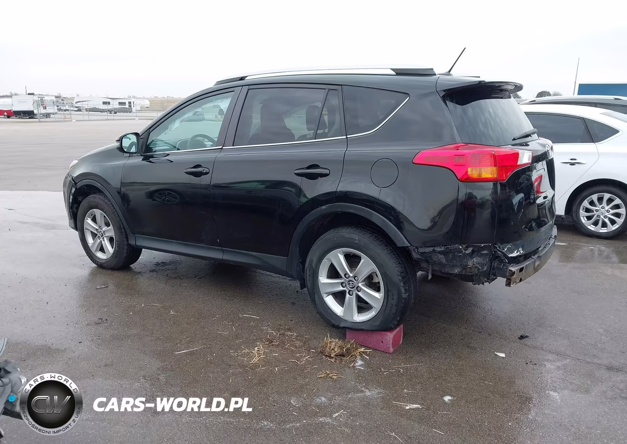 2015 Toyota Rav4 Xle VIN:2T3RFREV5FW340344 - 3