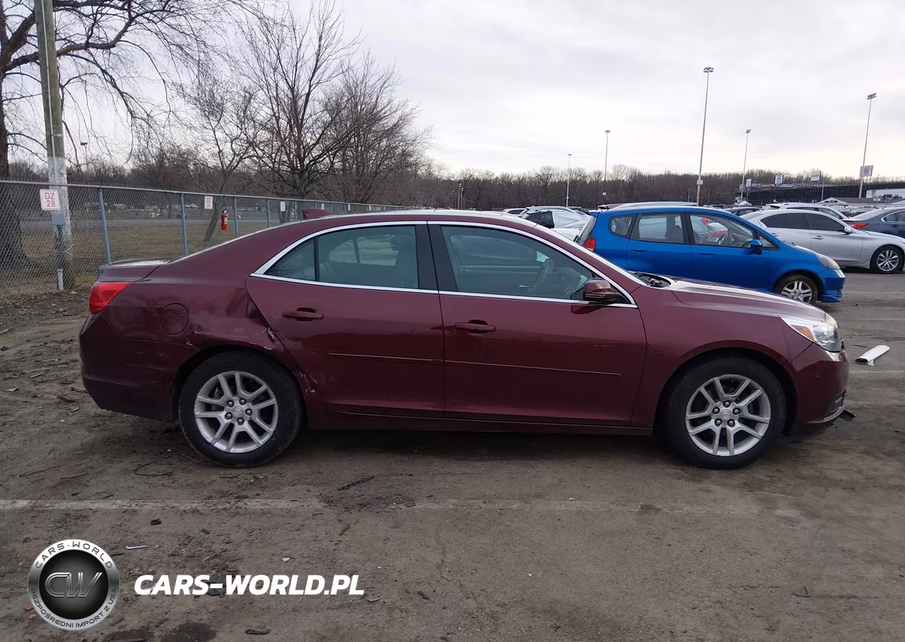 2015 Chevrolet Malibu 1Lt VIN:1G11C5SL2FF270216 - 13