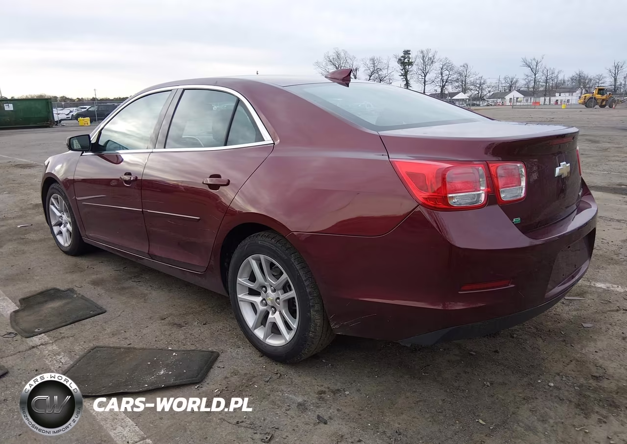 2015 Chevrolet Malibu 1Lt VIN:1G11C5SL2FF270216 - 3