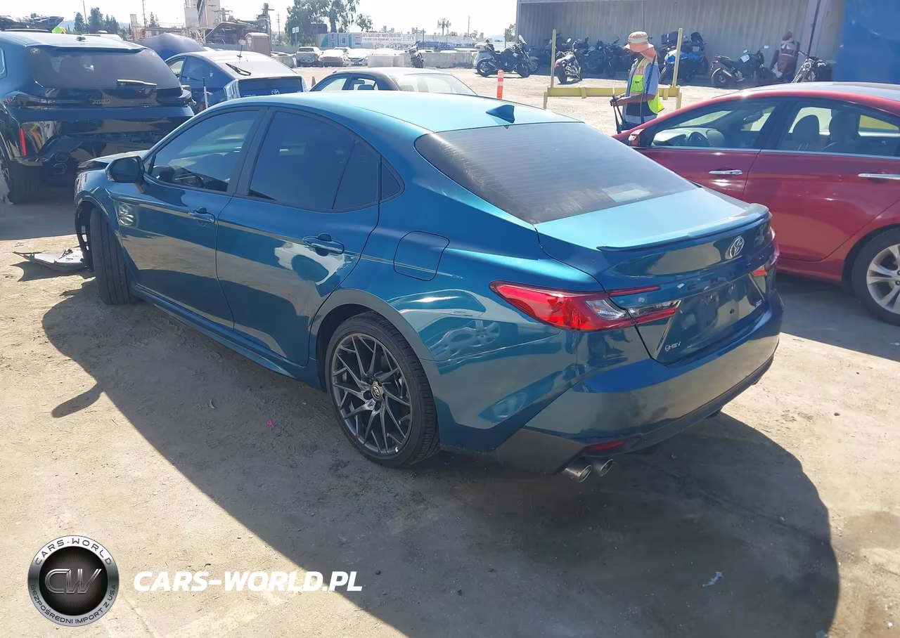 2026 Toyota Camry Se VIN:4T1DAACKXTU222457 - 3