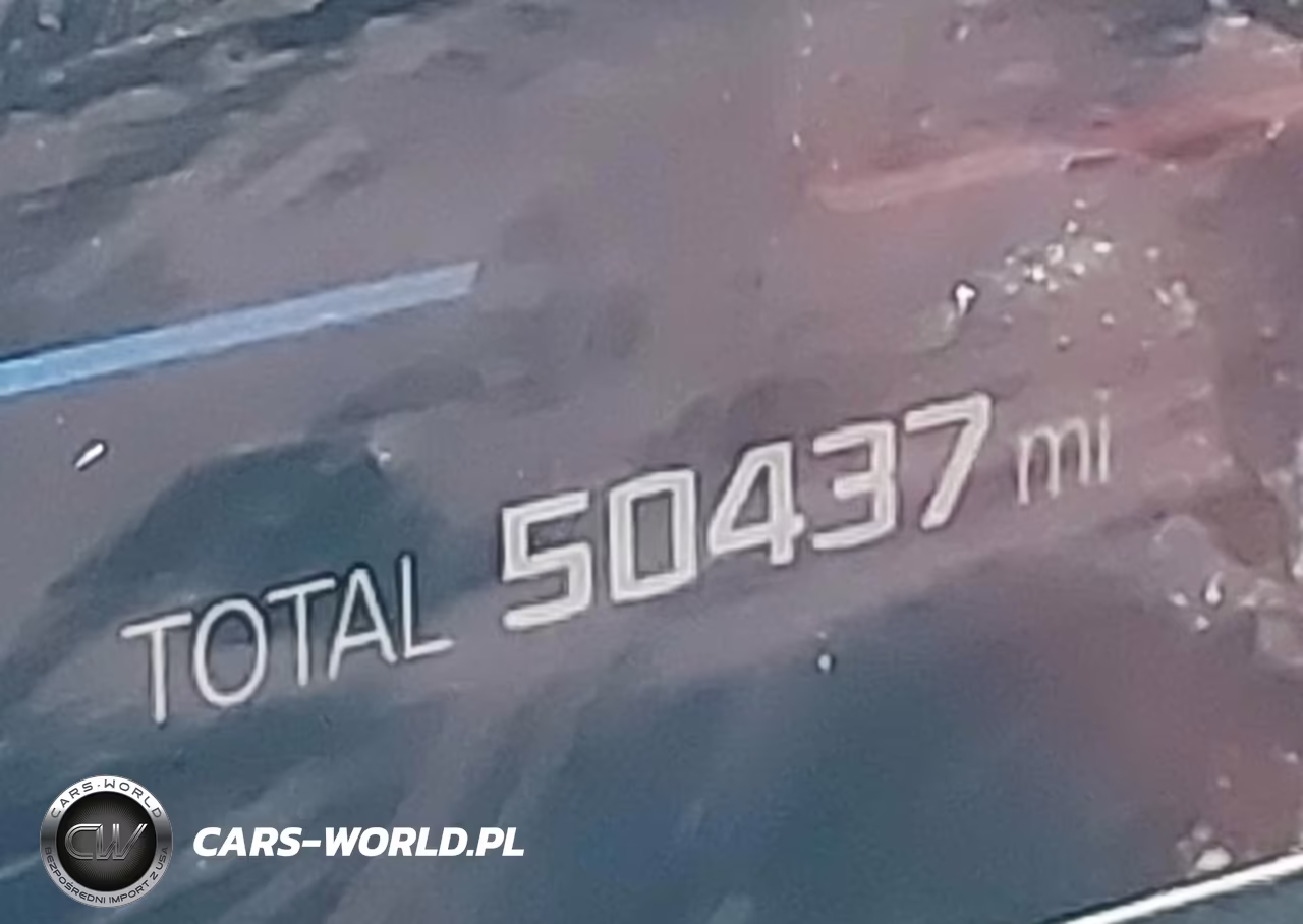 2023 BMW M3 Competition xDrive VIN:WBS43AY05PFP60637 - 7