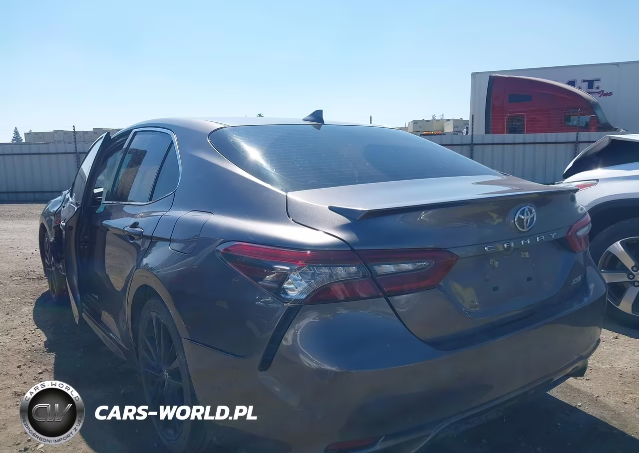2022 Toyota Camry Xse VIN:4T1K61AK1NU017320 - 3