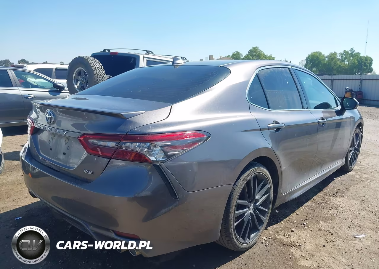 2022 Toyota Camry Xse VIN:4T1K61AK1NU017320 - 4