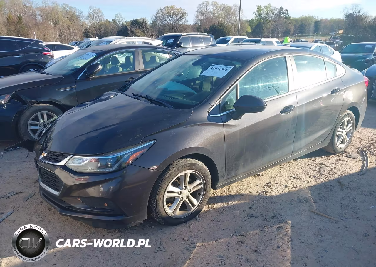 2017 Chevrolet Cruze Lt Auto VIN:1G1BE5SM1H7212375 - 2