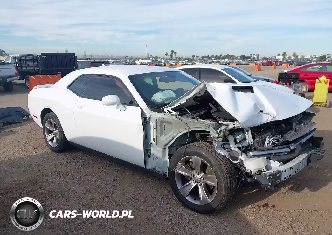 2015 Dodge Challenger Sxt