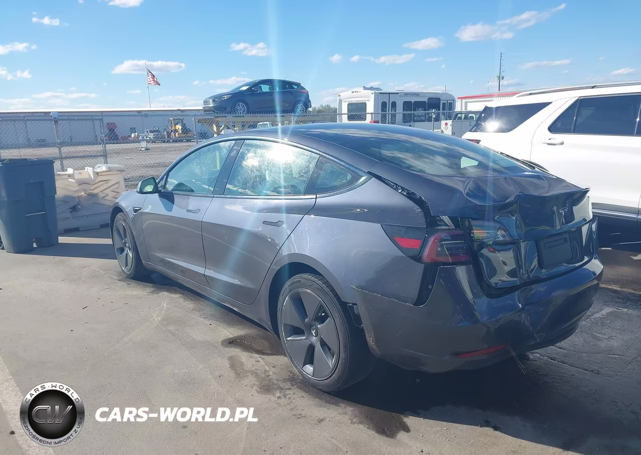 2021 Tesla Model 3 Standard Range Plus Rear-Wheel Drive VIN:5YJ3E1EA3MF908407 - 3