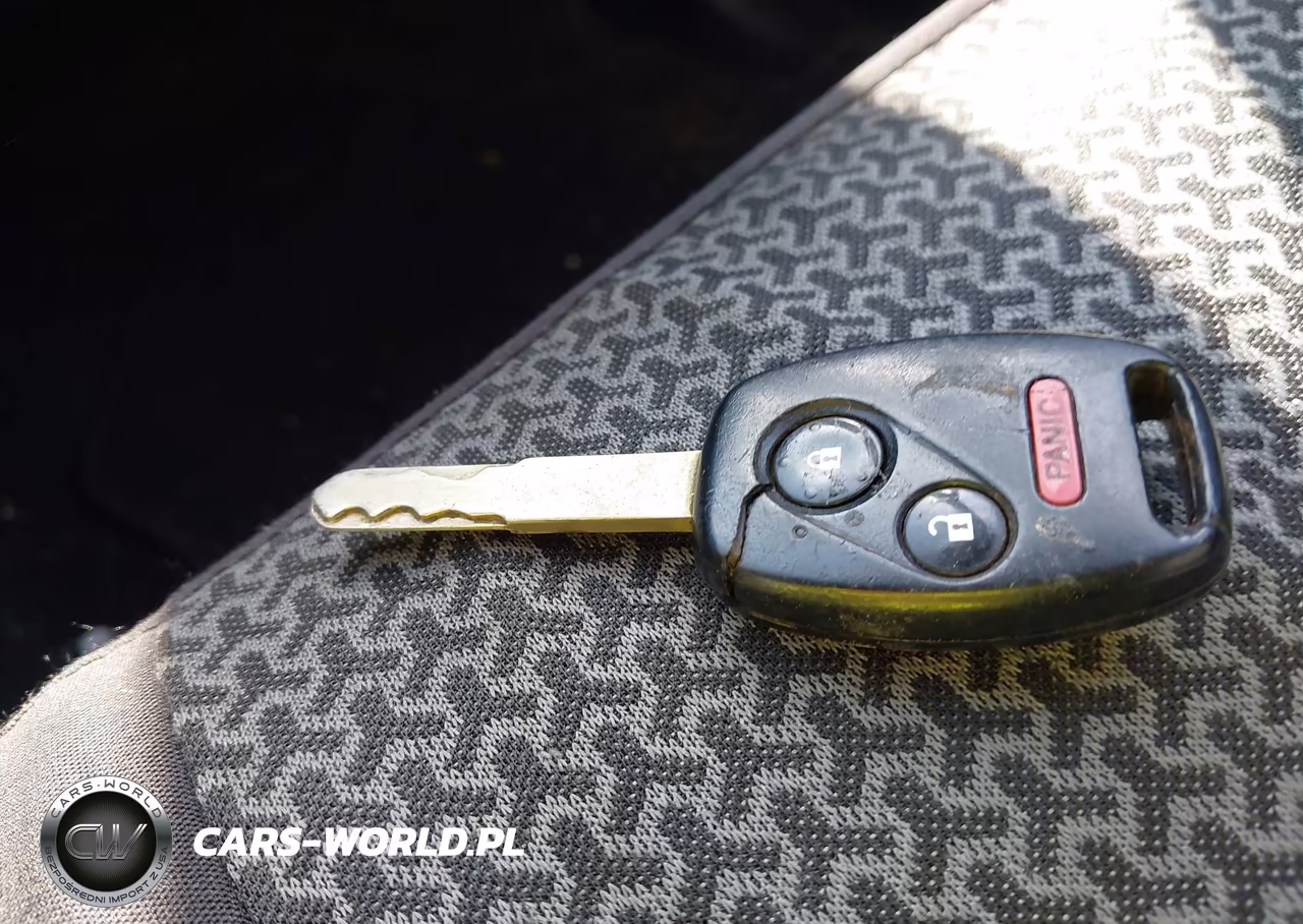 2011 Honda Fit Sport VIN:JHMGE8G56BC007812 - 11
