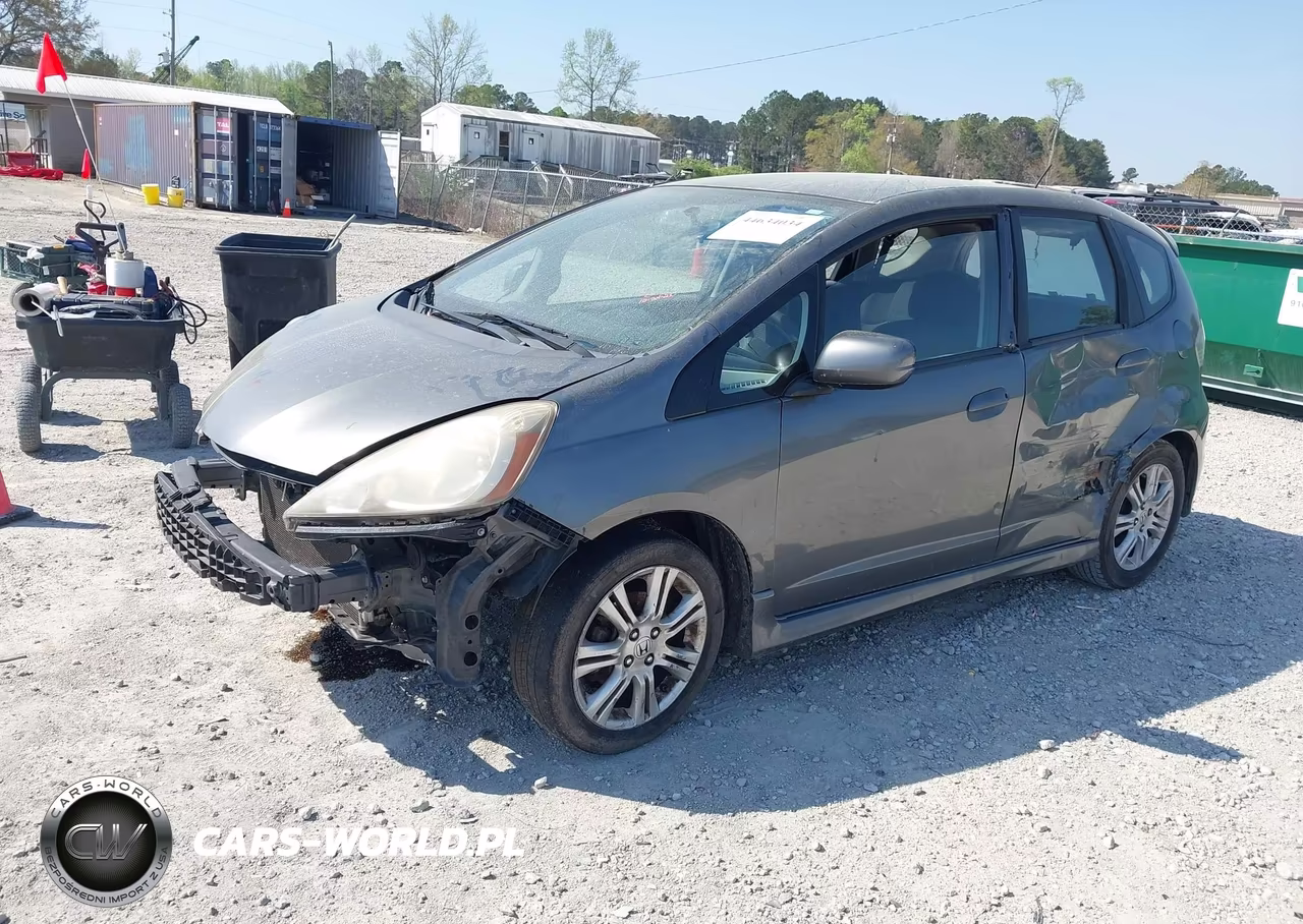 2011 Honda Fit Sport VIN:JHMGE8G56BC007812 - 2