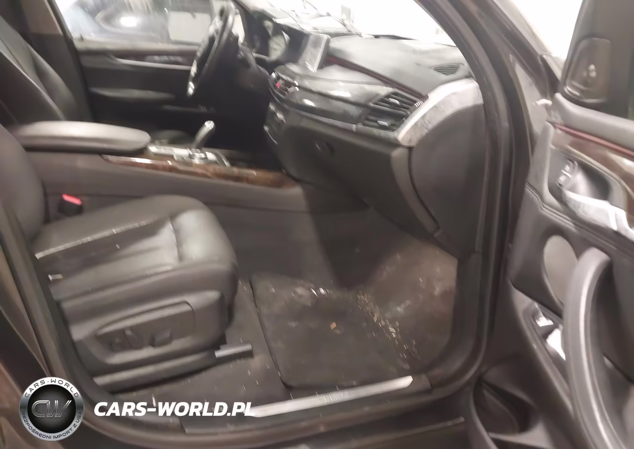 2016 BMW X5 xDrive35I VIN:5UXKR0C55G0P31523 - 5