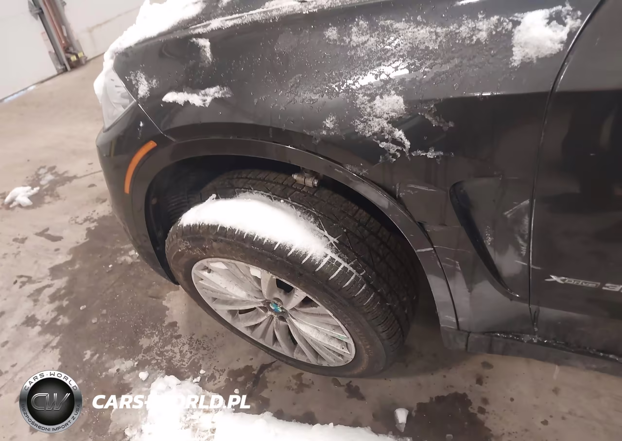 2016 BMW X5 xDrive35I VIN:5UXKR0C55G0P31523 - 6