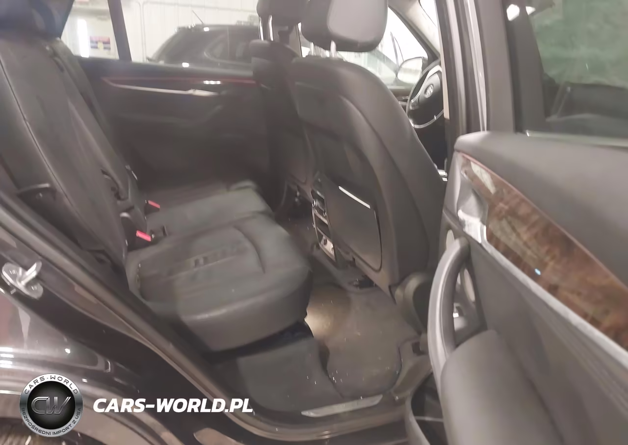 2016 BMW X5 xDrive35I VIN:5UXKR0C55G0P31523 - 8