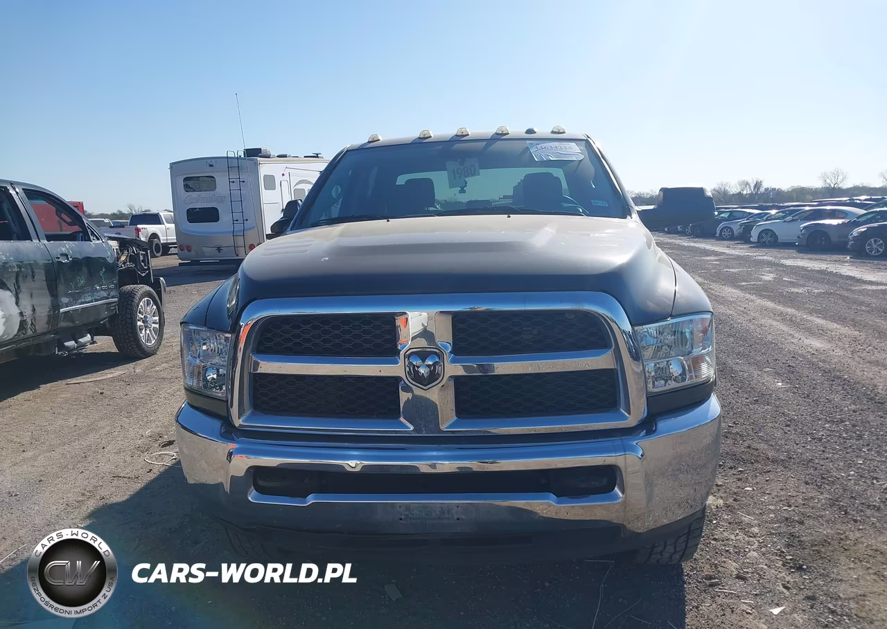 2018 Ram 2500 VIN:3C6UR5CL8JG222994 - 12