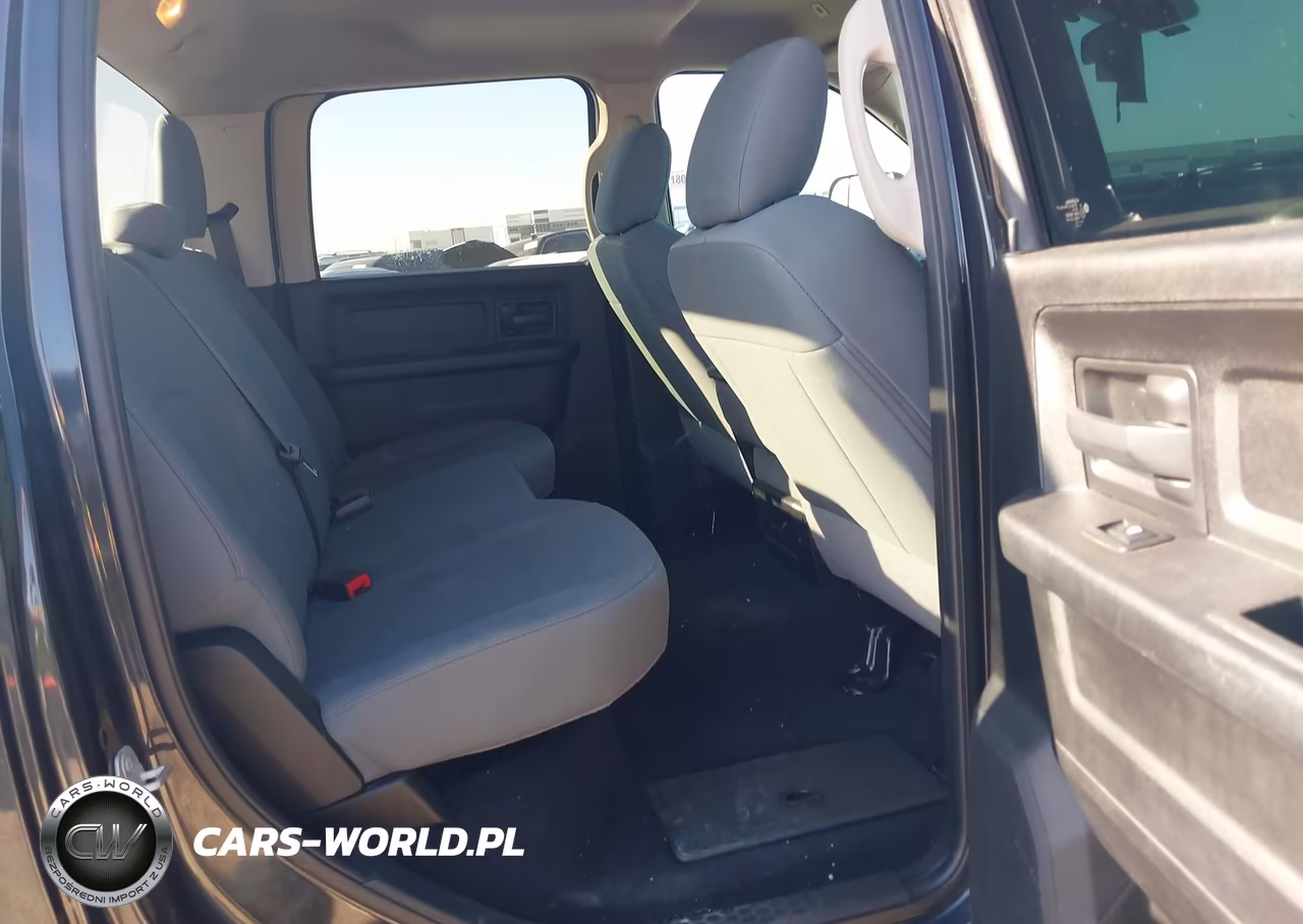 2018 Ram 2500 VIN:3C6UR5CL8JG222994 - 8