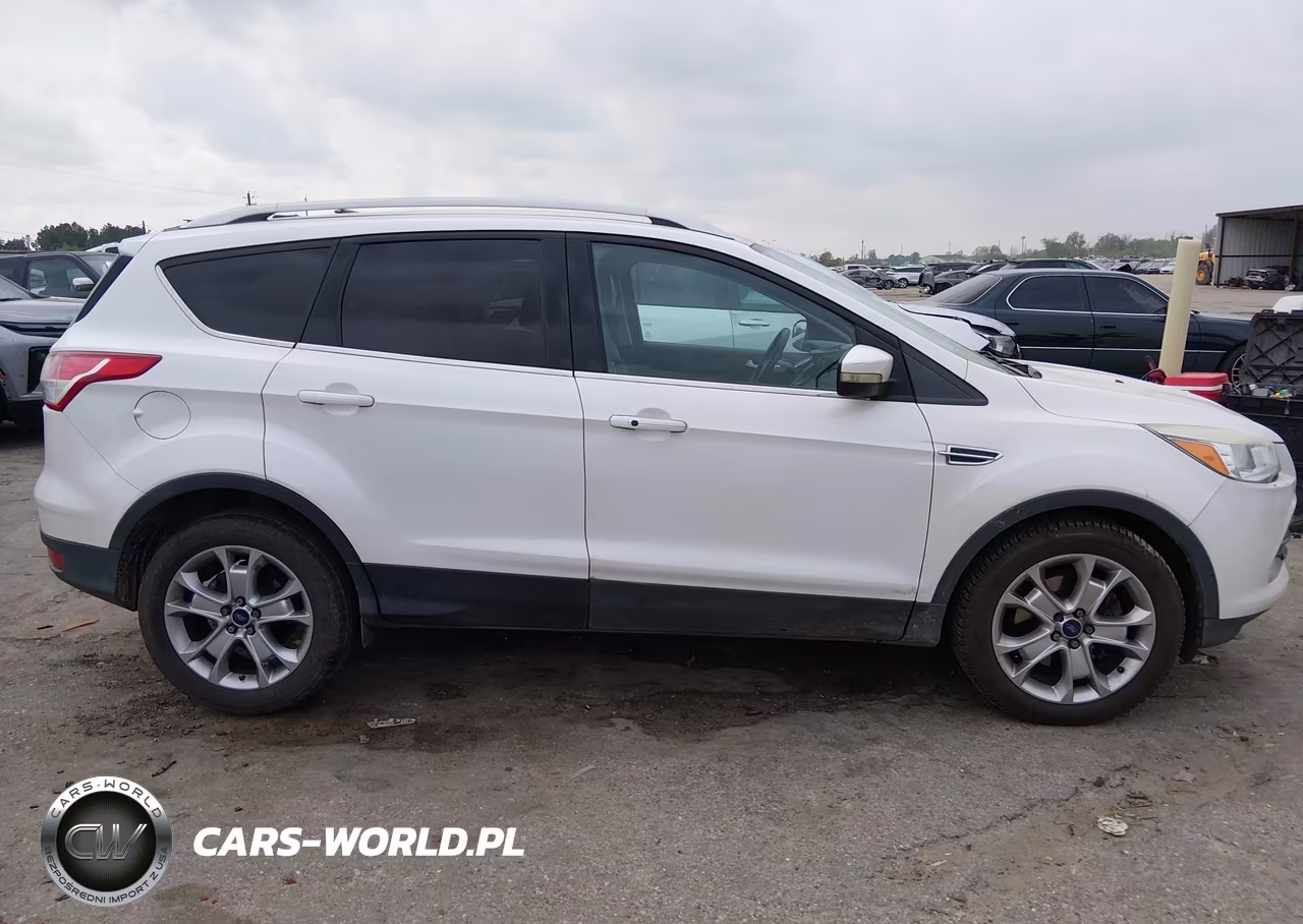 2016 Ford Escape Titanium VIN:1FMCU9J96GUC09941 - 13