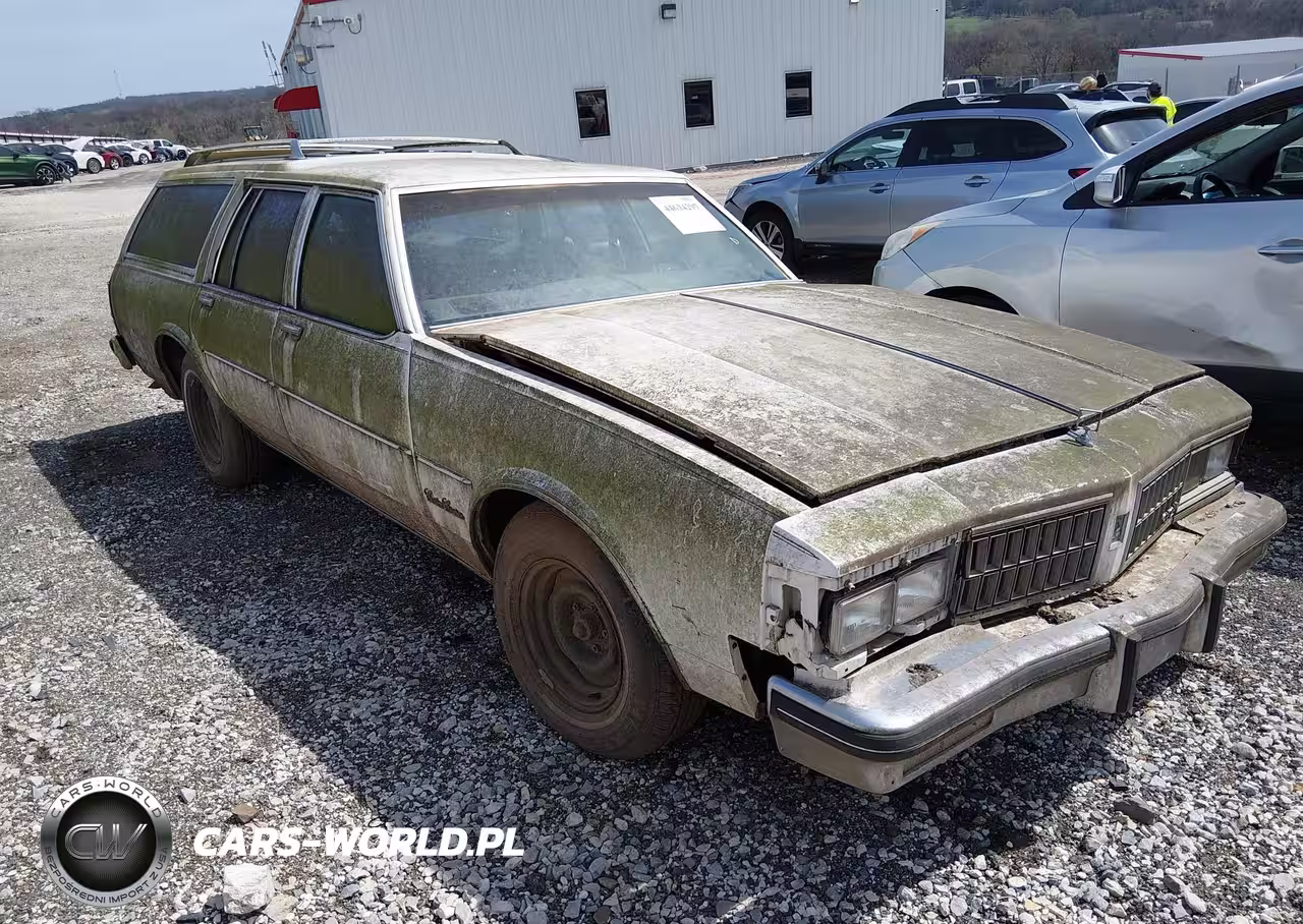 1981 Oldsmobile Custom Crusier
