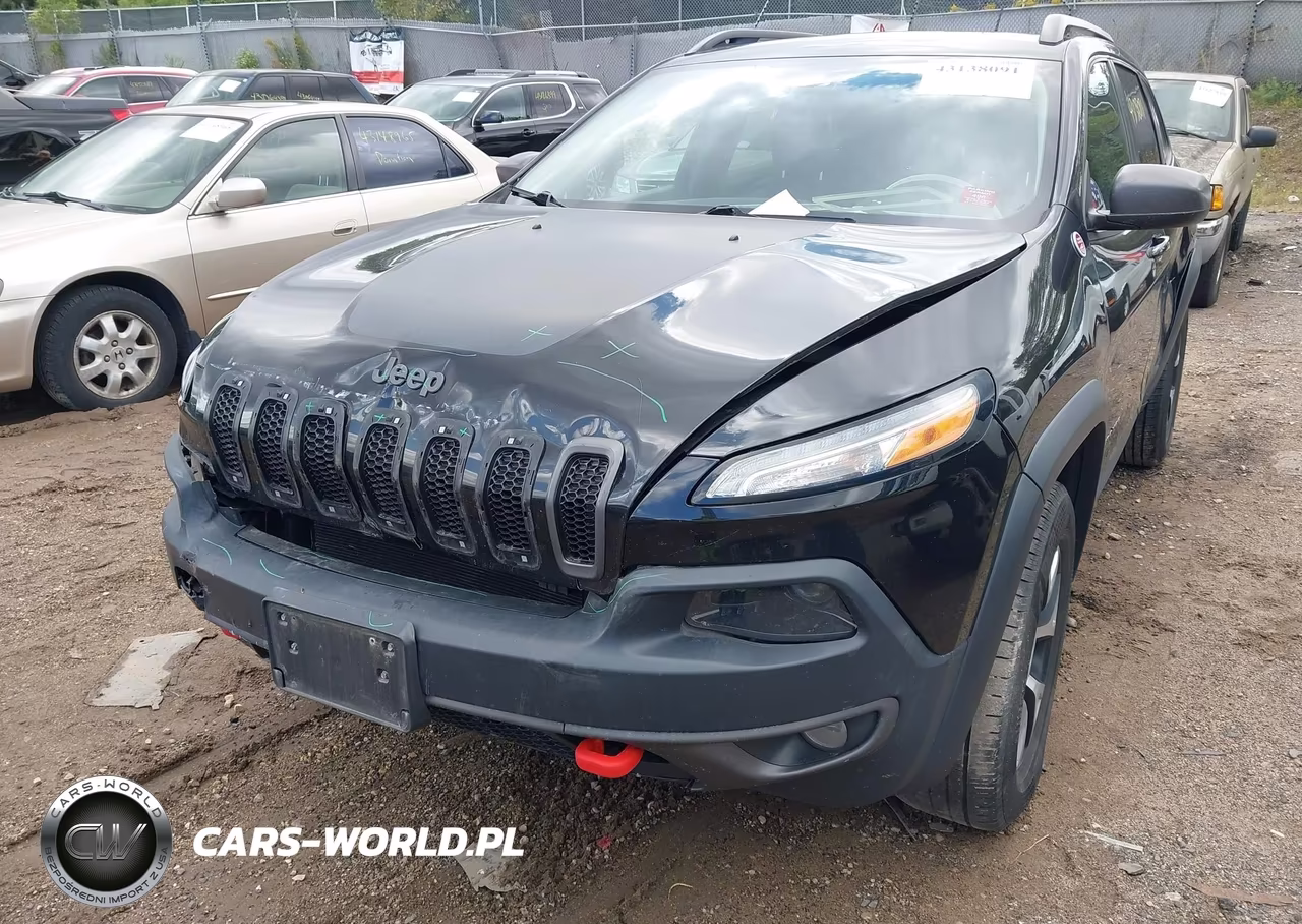 2015 Jeep Cherokee Trailhawk VIN:1C4PJMBS4FW772217 - 6