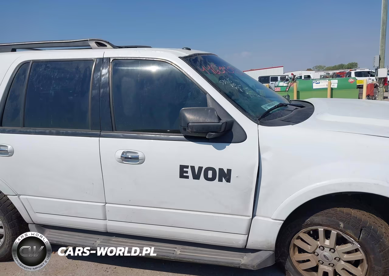 2014 Ford Expedition Xlt VIN:1FMJU1H53EEF22951 - 14