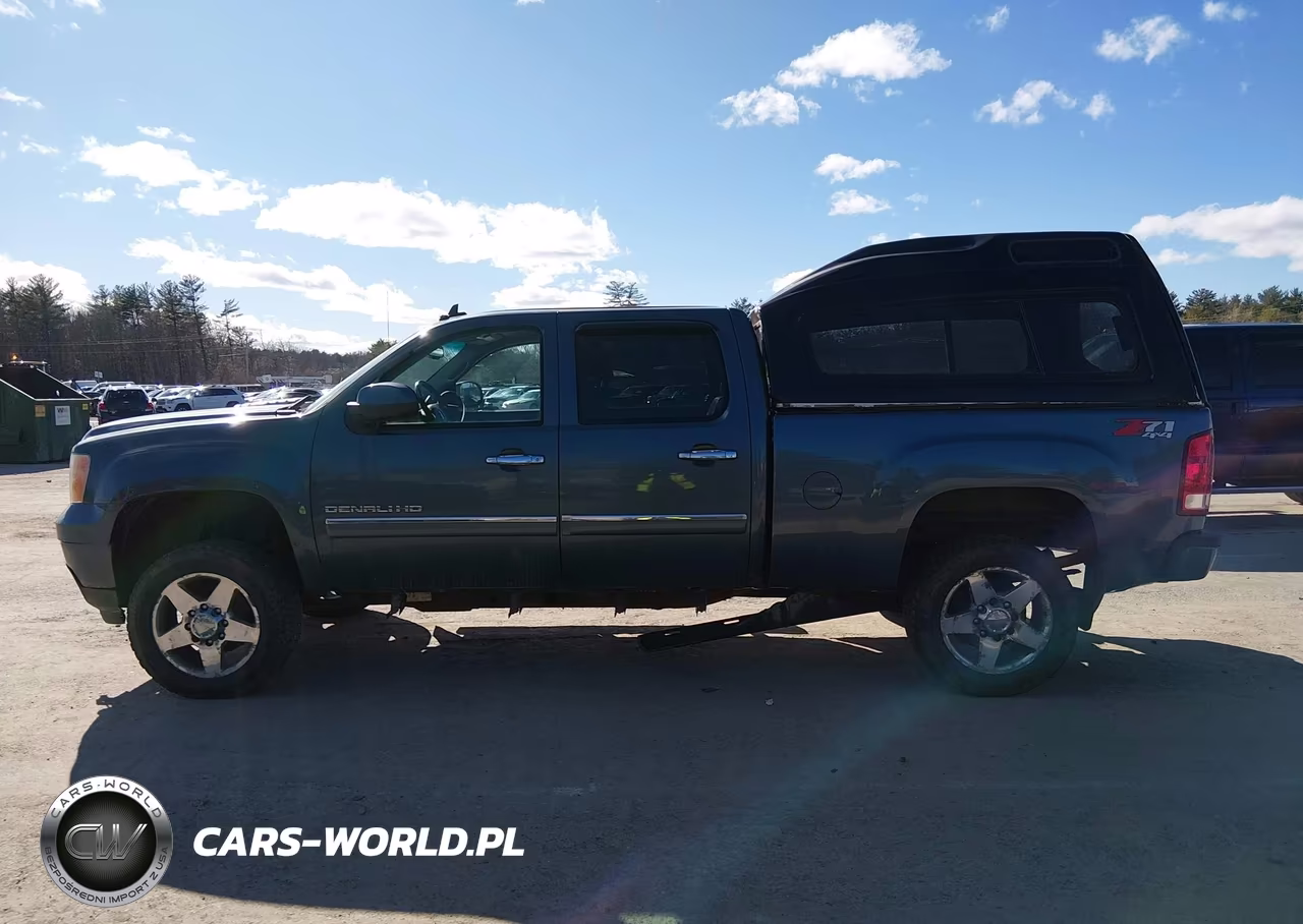 2011 GMC Sierra 2500Hd Denali VIN:1GT125C89BF208102 - 14