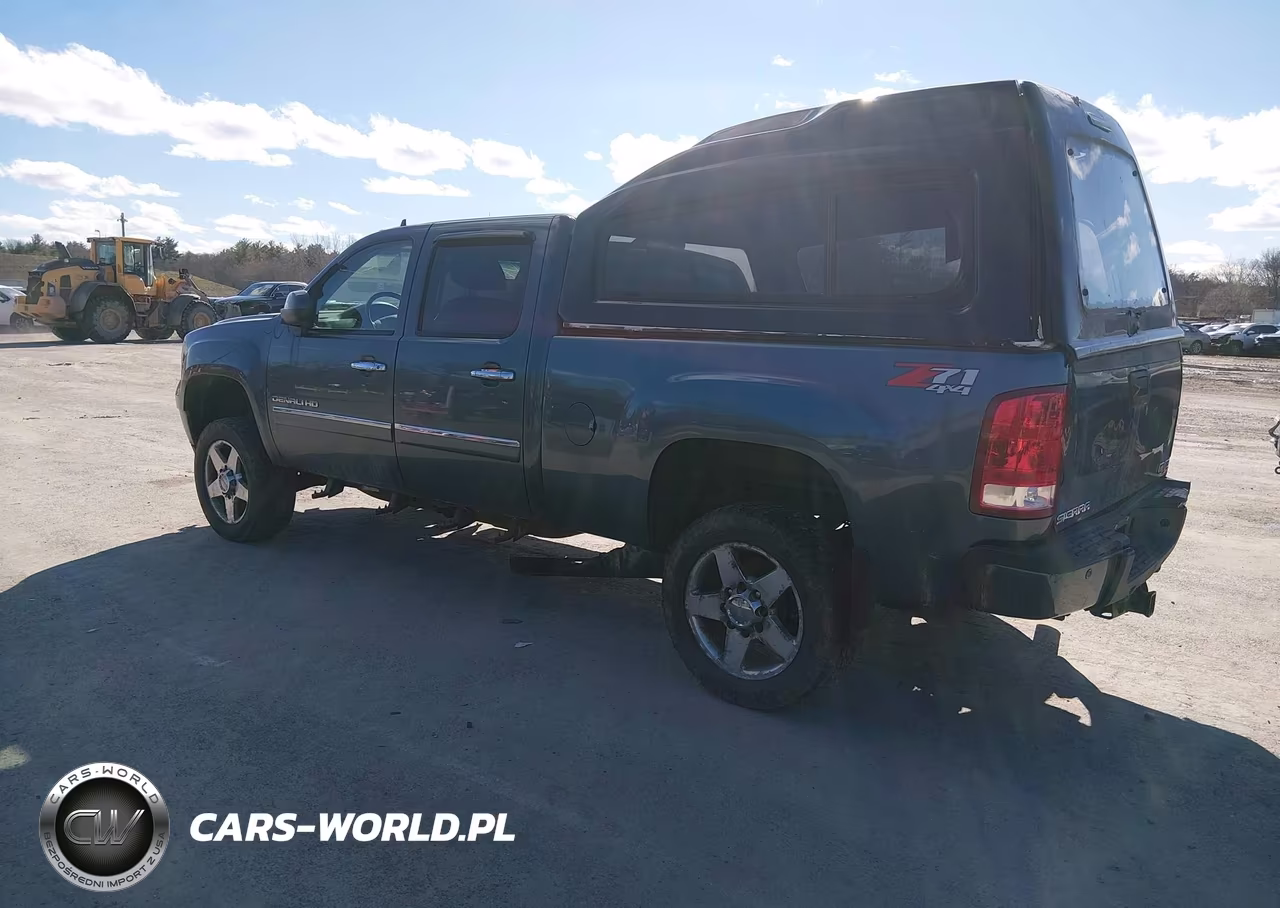 2011 GMC Sierra 2500Hd Denali VIN:1GT125C89BF208102 - 3