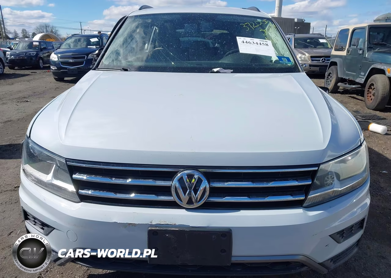 2018 Volkswagen Tiguan 2.0T S VIN:3VV0B7AX7JM123616 - 12