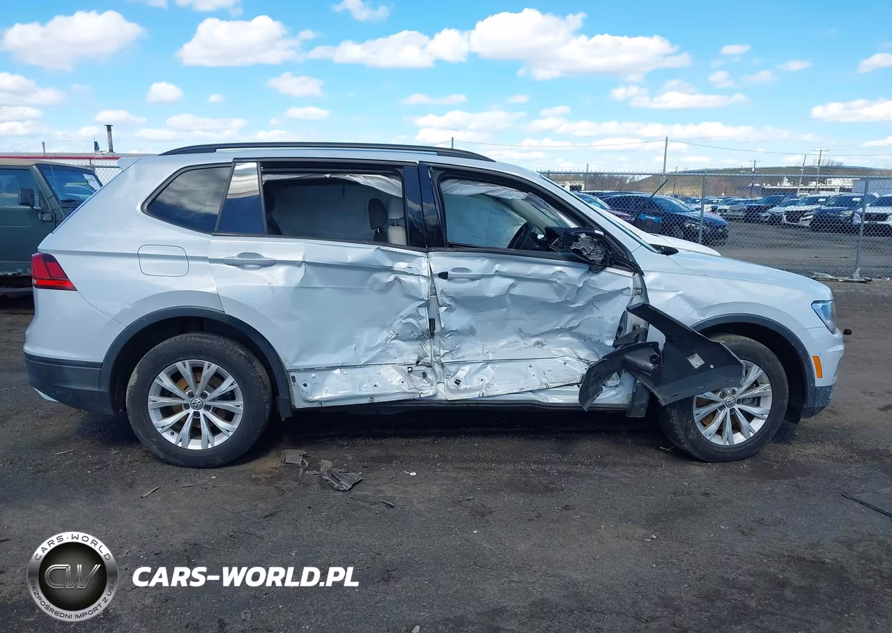 2018 Volkswagen Tiguan 2.0T S VIN:3VV0B7AX7JM123616 - 13