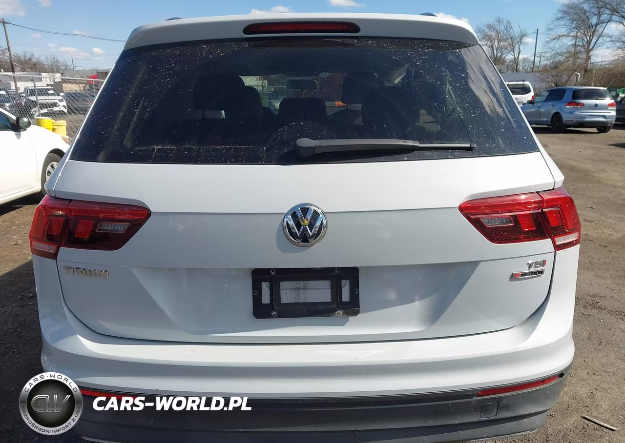 2018 Volkswagen Tiguan 2.0T S VIN:3VV0B7AX7JM123616 - 16