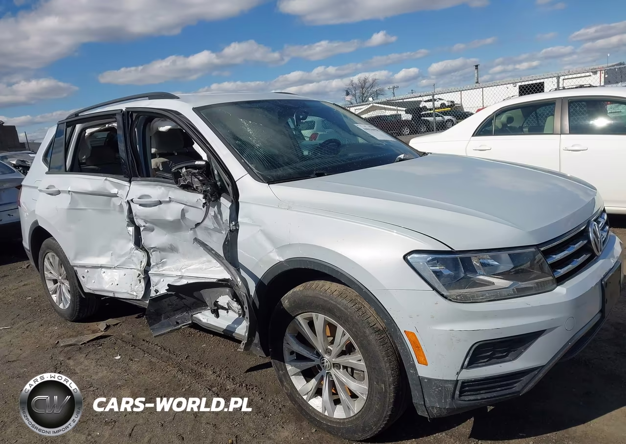 2018 Volkswagen Tiguan 2.0T S VIN:3VV0B7AX7JM123616 - 6